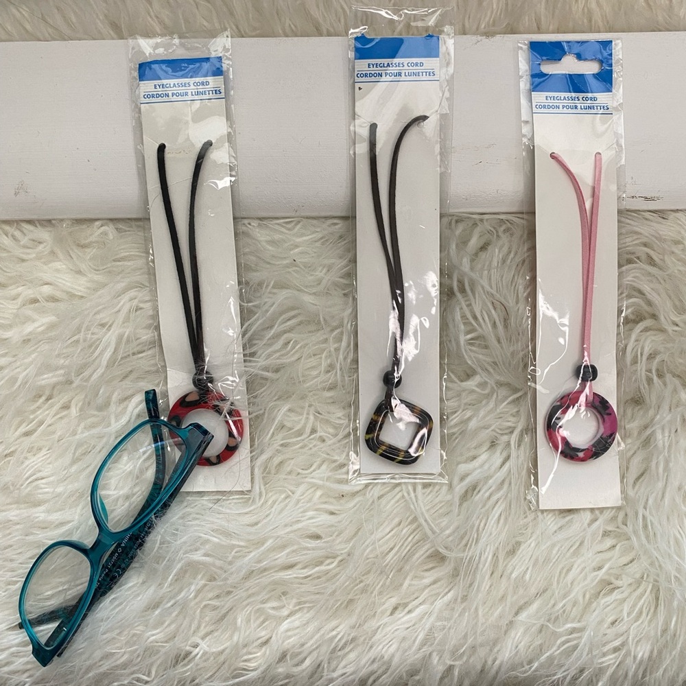 Eyeglasses Necklace Holder - Picture 7 of 10